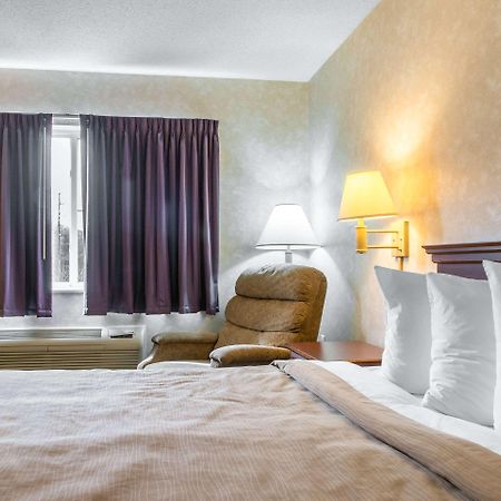 Quality Inn & Suites Titusville Kültér fotó