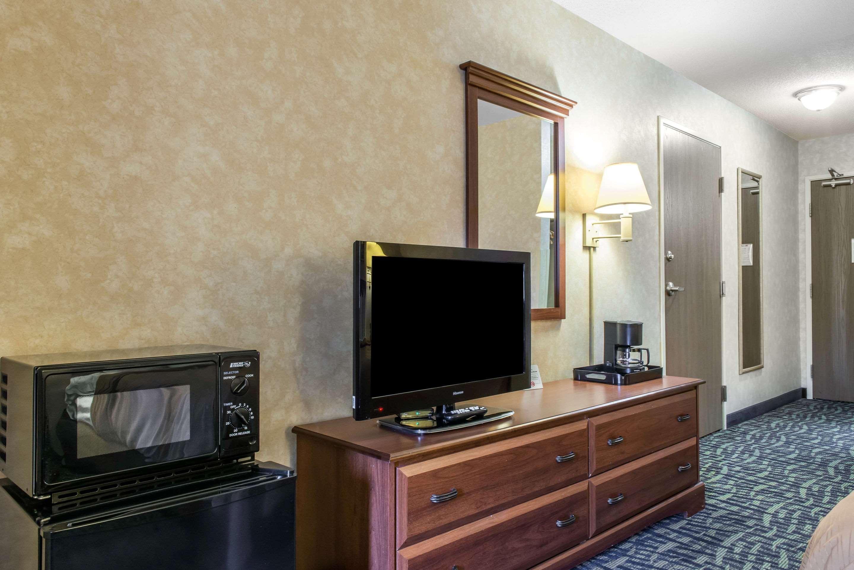 Quality Inn & Suites Titusville Kültér fotó
